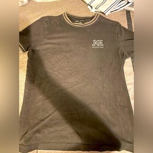 American eagle small black shirt